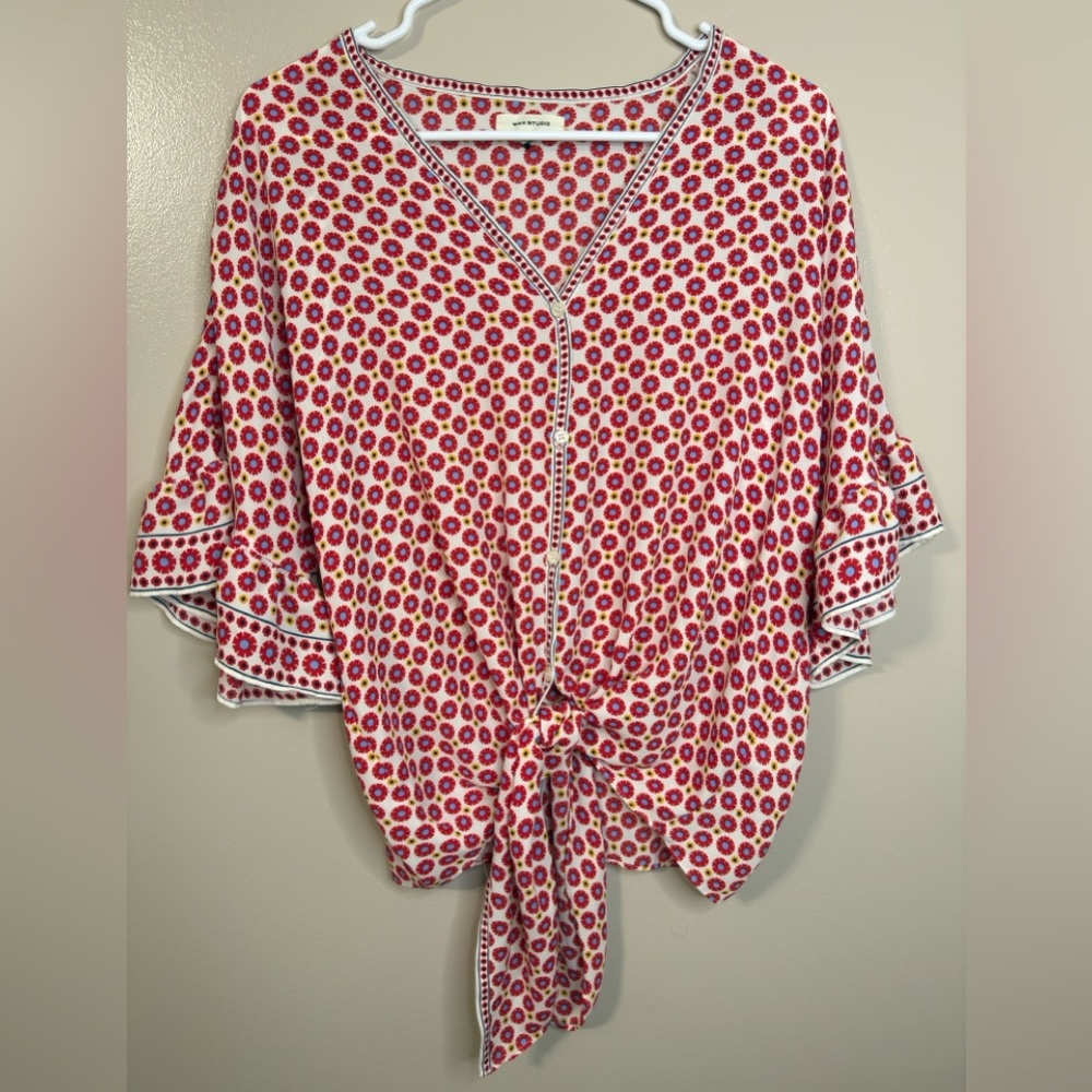NWOT Max Studio Red and White Floral Tie Blouse